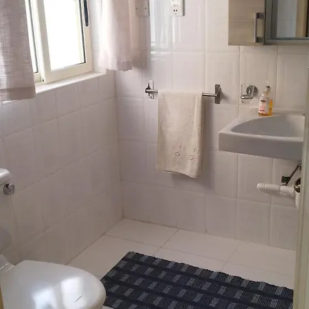 Sunlight House Gæstehus 3*